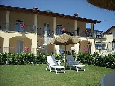 Villa Sleeps 6 Pool Wifi Ossuccio