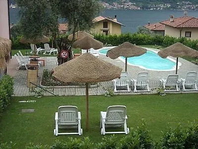 Sleeps 6 Pool Wifi Villa *