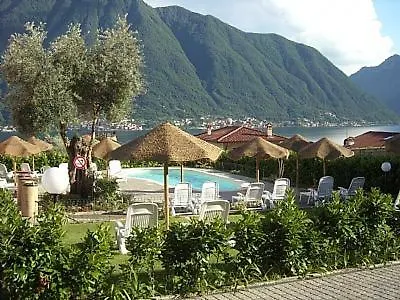 Sleeps 6 Pool Wifi Ossuccio